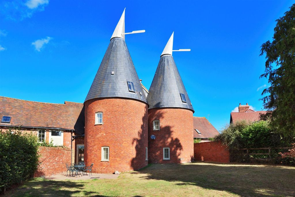 Property photo 1 of 38