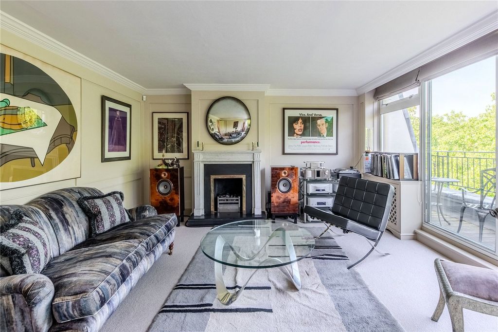 Property photo 2 of 13 Reception Room