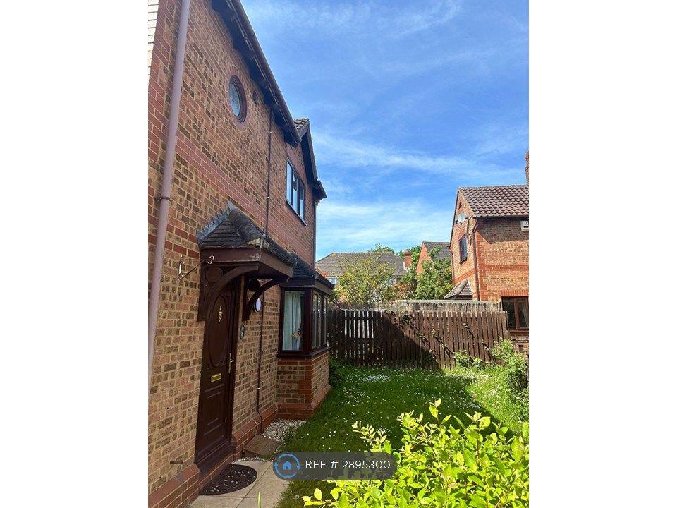 Property photo 2 of 19