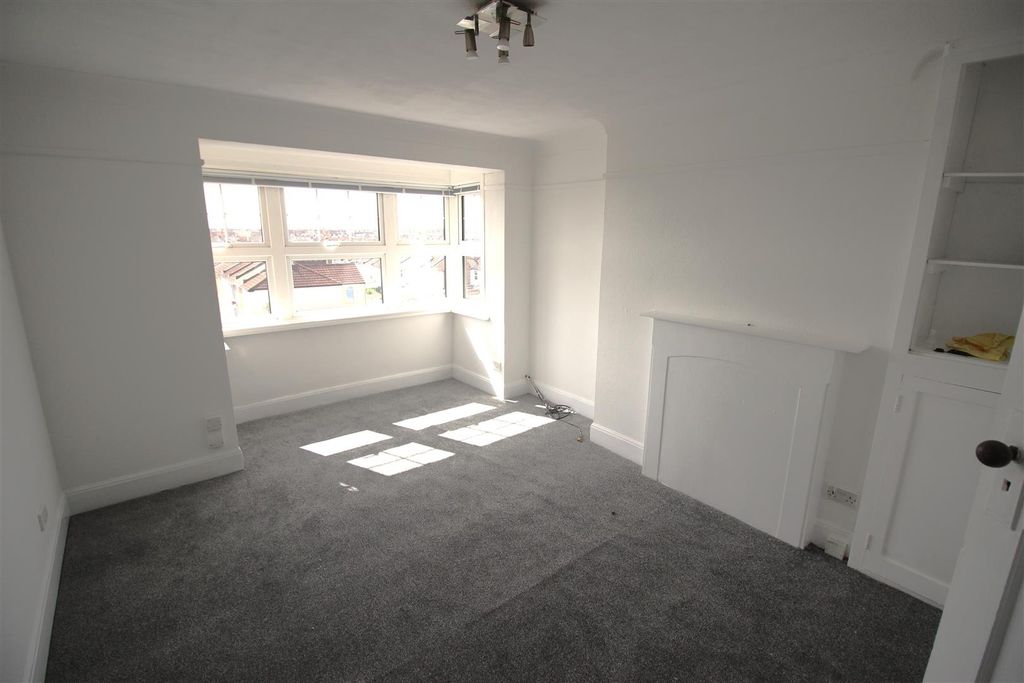 Property photo 3 of 6 Img_9814.Jpg