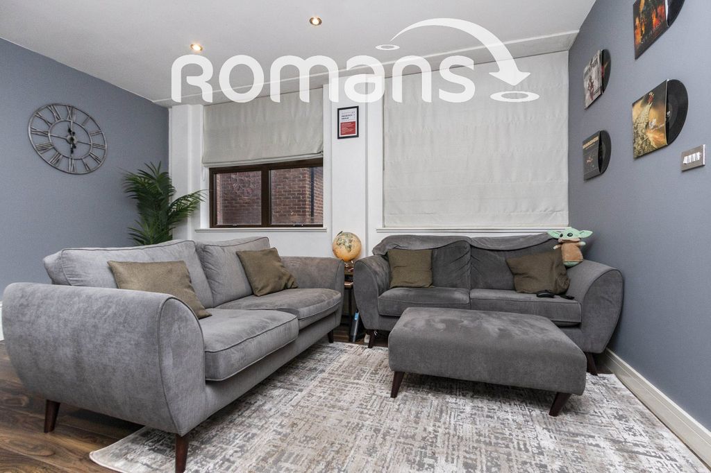 Property photo 3 of 7 Picture No. 04