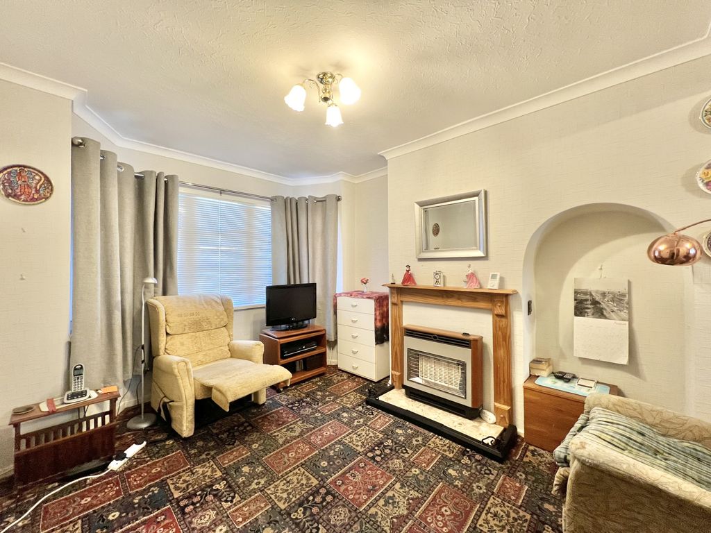 Property photo 3 of 21