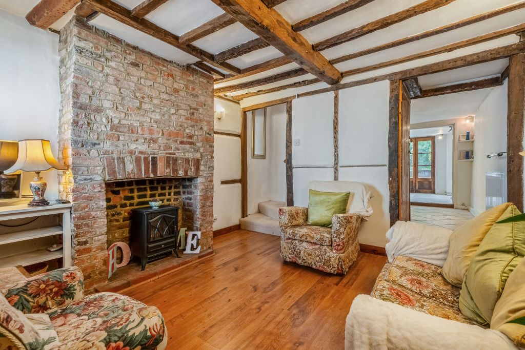 Property photo 2 of 16