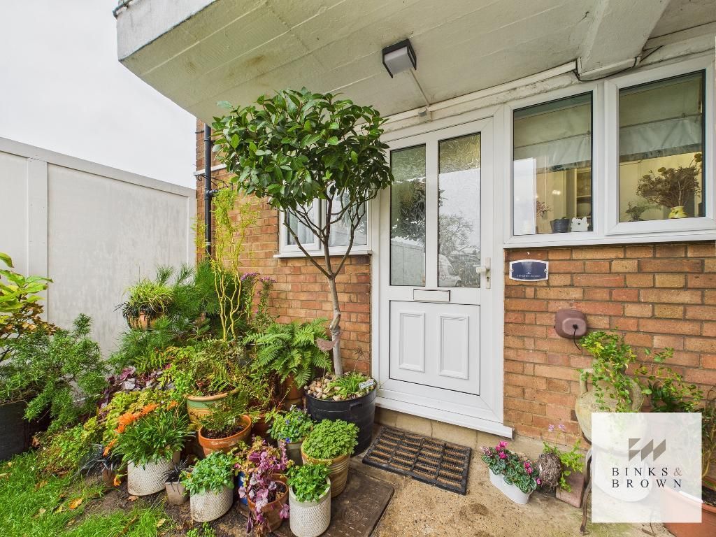 Property photo 2 of 10 Photo 2