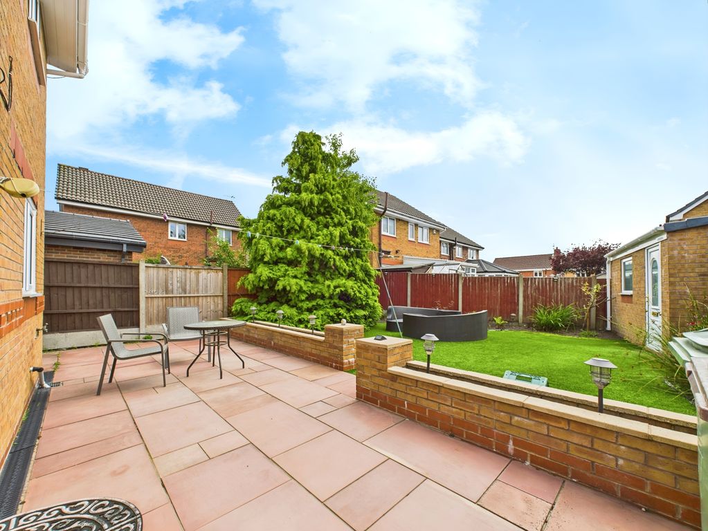 Property photo 2 of 34