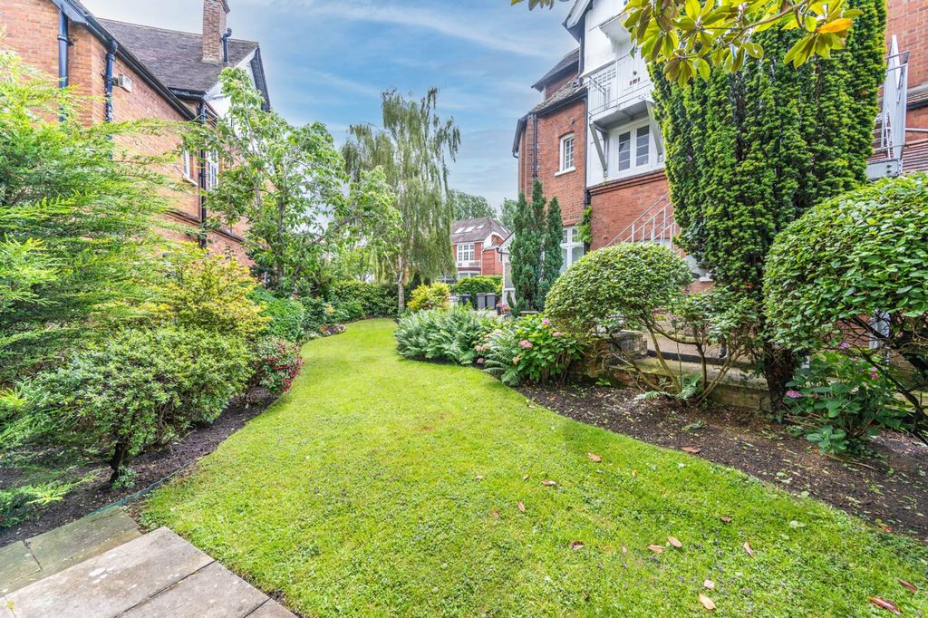 Property photo 3 of 22