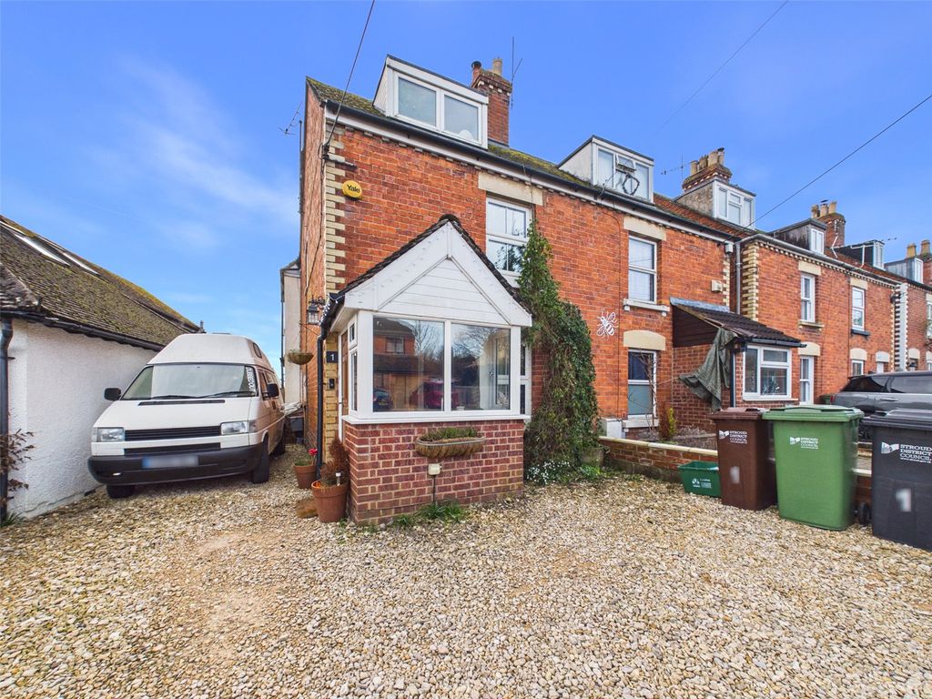 Property photo 1 of 37 Picture No. 24