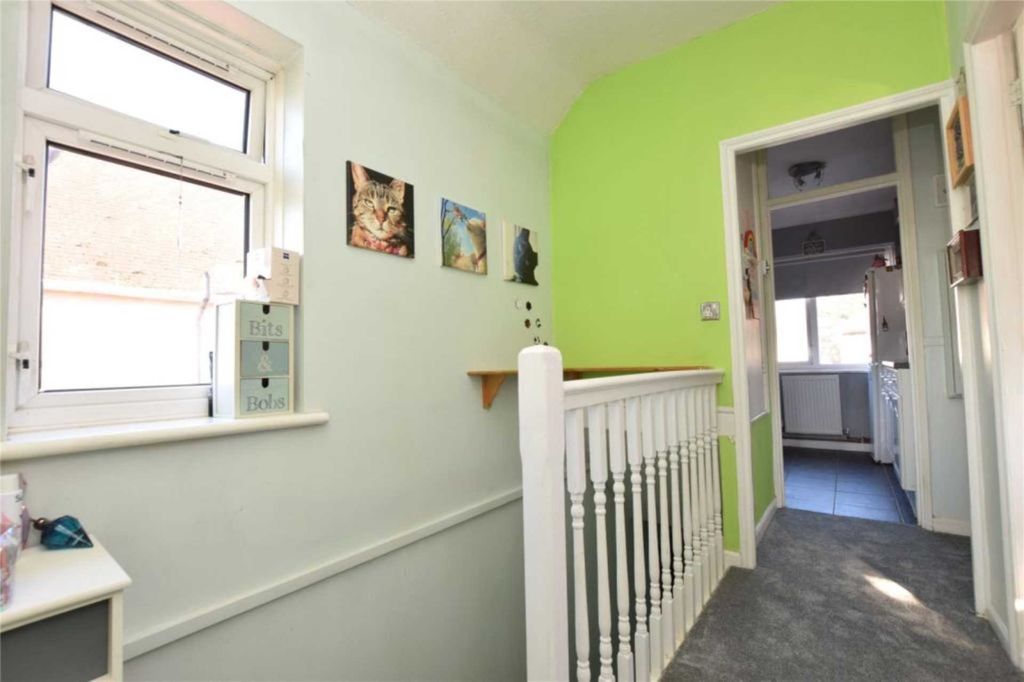 Property photo 3 of 6