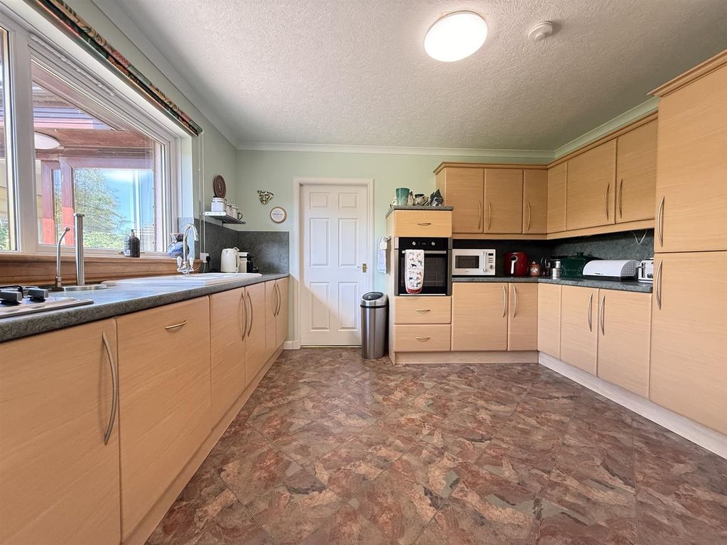 Additional image 6 of 3 bed detached bungalow for saleRiverside Gardens, Brydekirk, Annan DG12