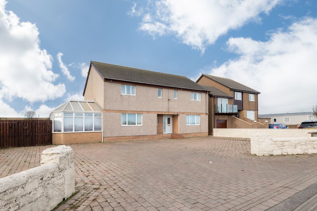 Property photo 1 of 35