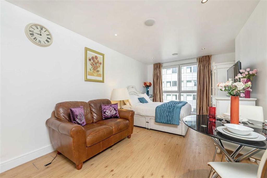 Property photo 2 of 5