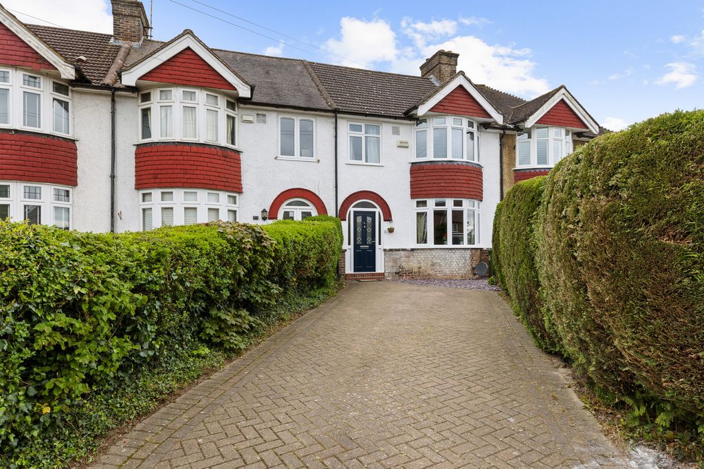 Property photo 1 of 24