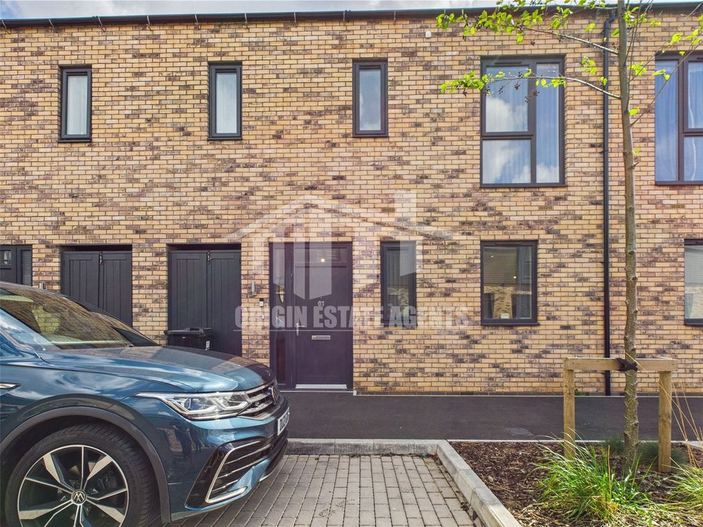 Property photo 1 of 19 Picture No. 05