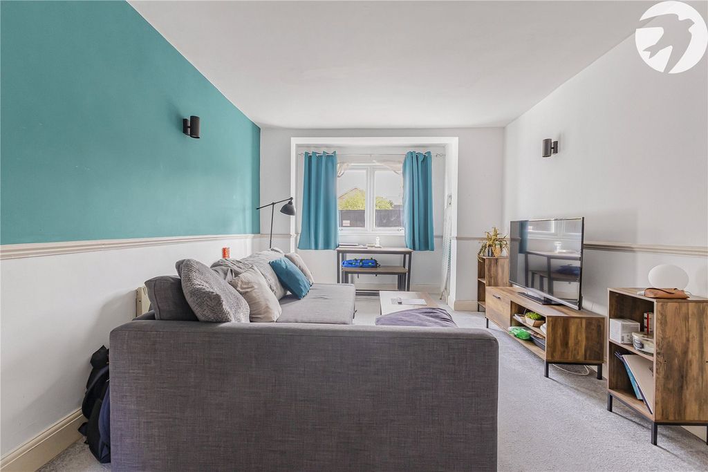 Property photo 2 of 13 Picture No. 04