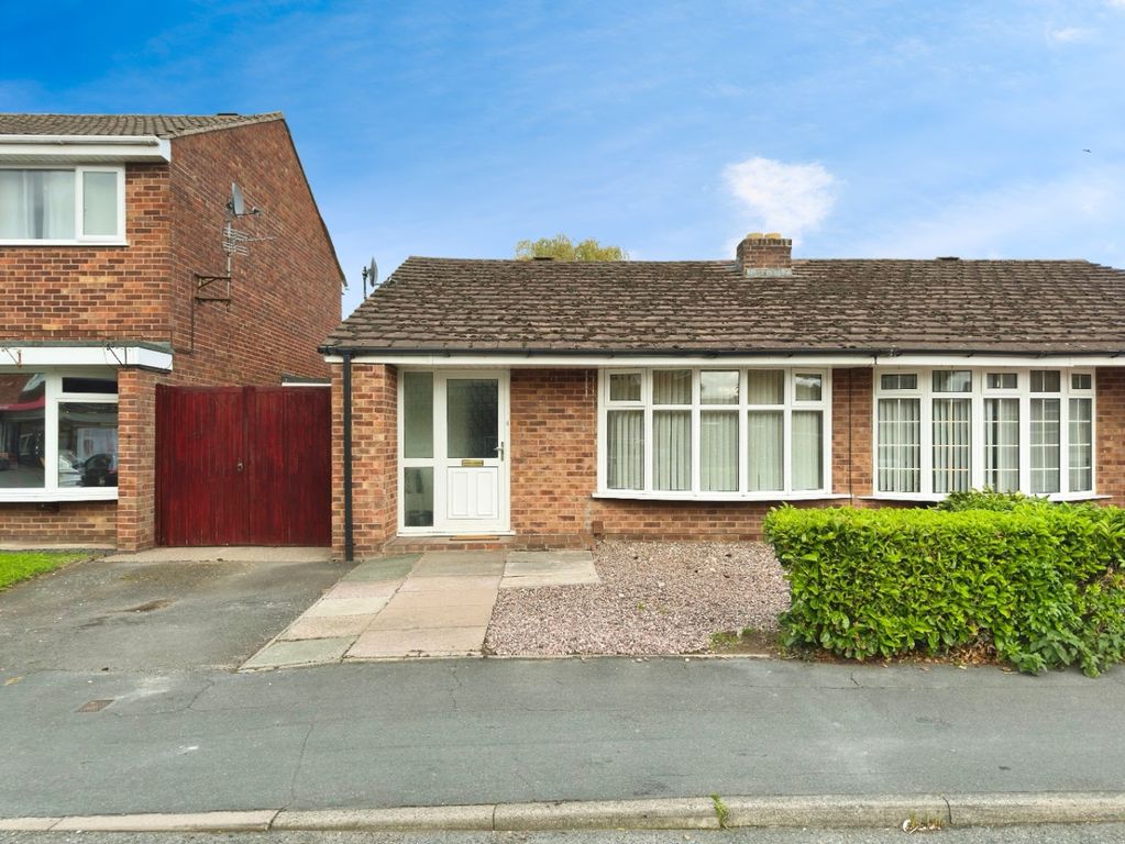 Property photo 1 of 15 4572070