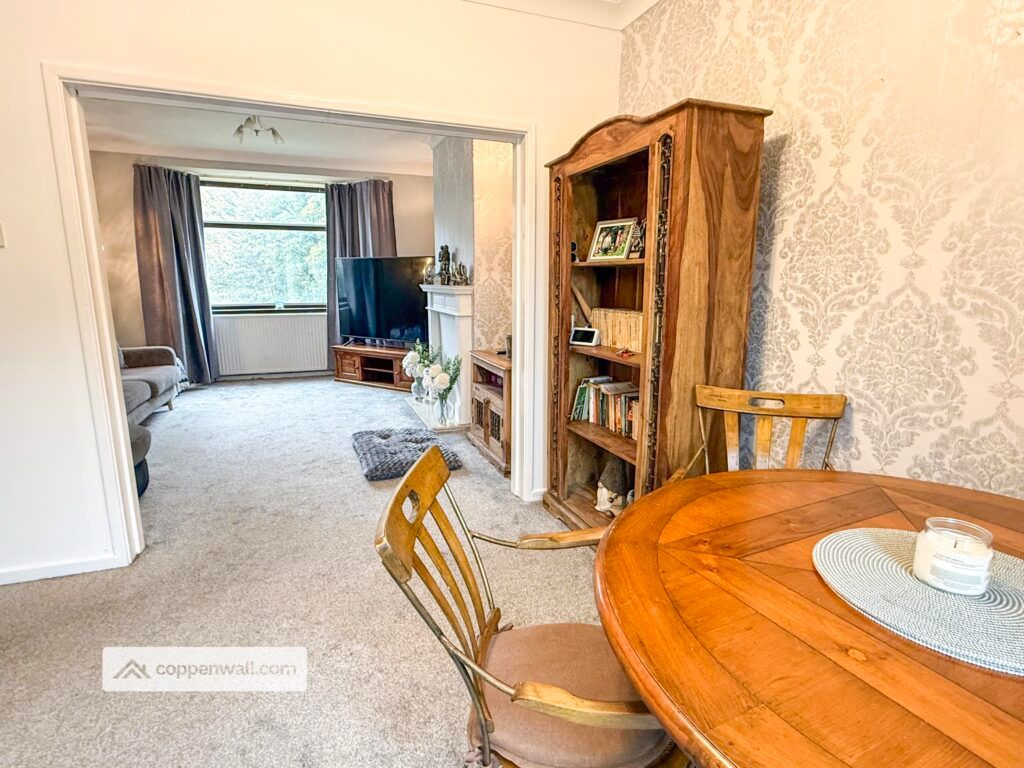 Property photo 3 of 32