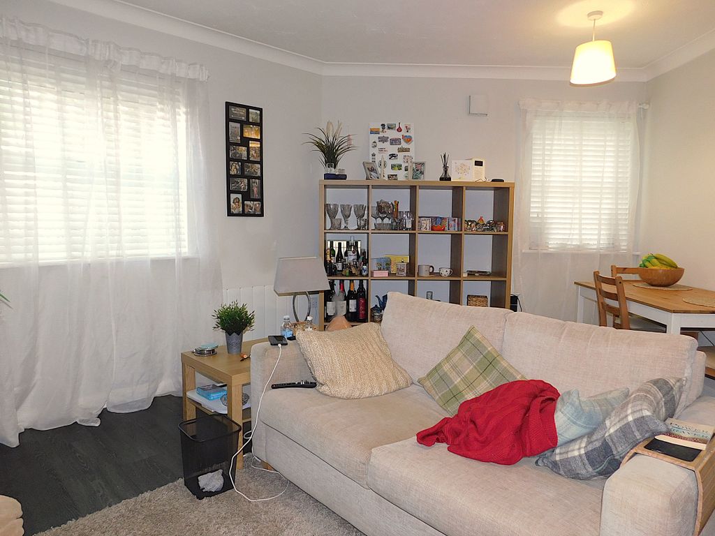 Property photo 3 of 9