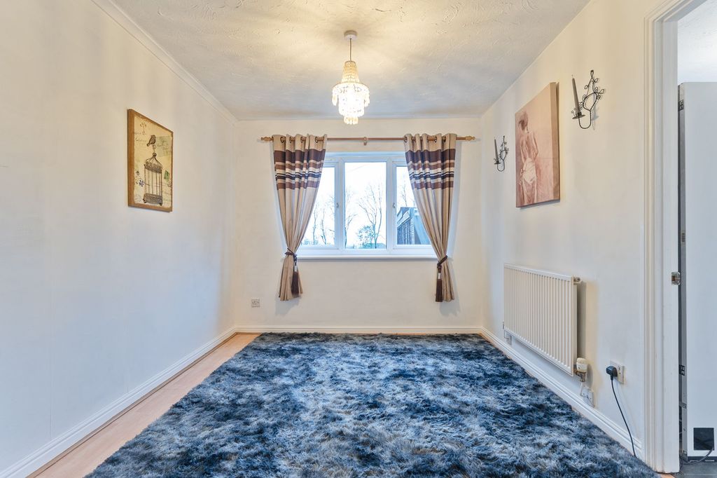 Additional image 8 of 4 bed detached house for saleButtercup Court, Ty Canol NP44