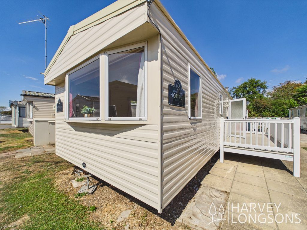 Property photo 1 of 15 Abi Horizon Exterior With Side Decking At Felixstowe Beach Holiday Park
