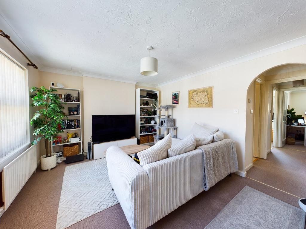 Property photo 2 of 7 Picture No. 06