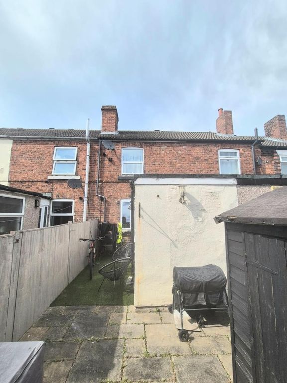 Property photo 3 of 11