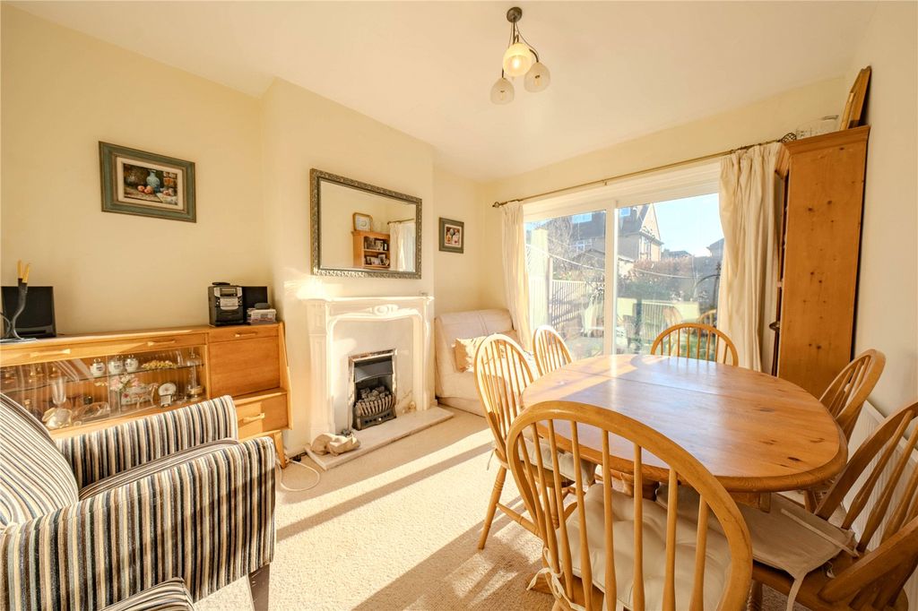 Property photo 2 of 20 Picture No. 08