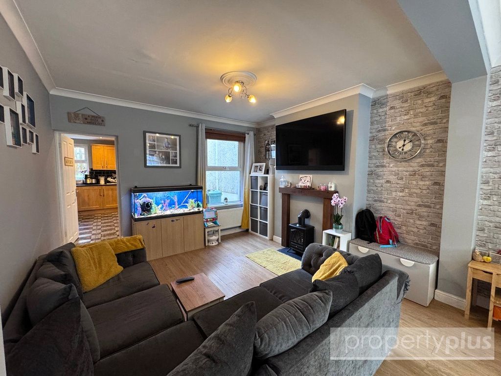 Property photo 2 of 15 Picture No. 09