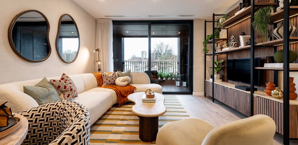 Property photo 1 of 8 Photo 1