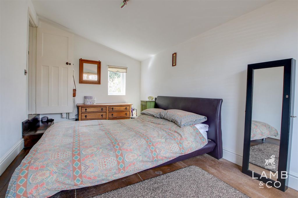 Property photo 3 of 15 Bedroom Two