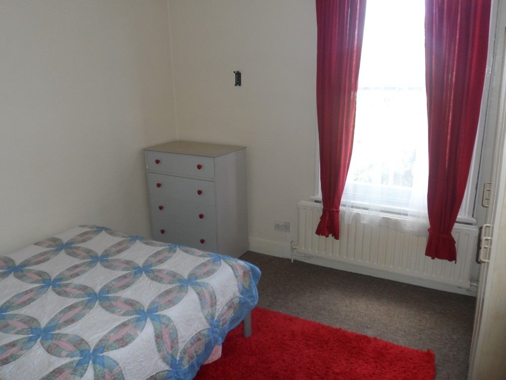 Property photo 3 of 7