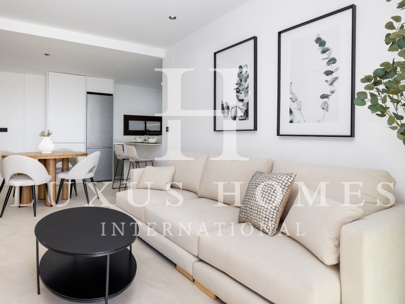 Property photo 3 of 18