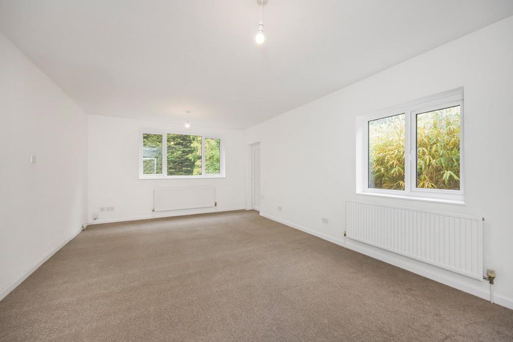 Property photo 3 of 20 4.Jpg