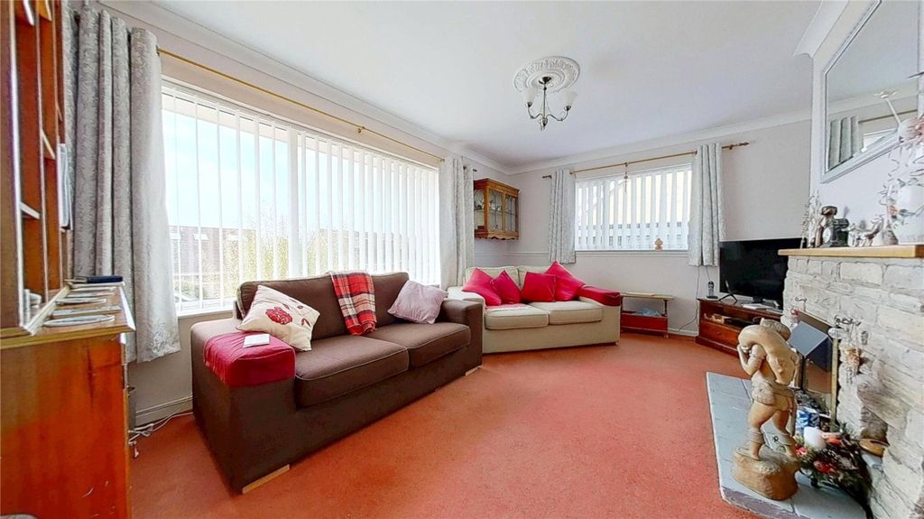 Property photo 2 of 10 Picture No. 01