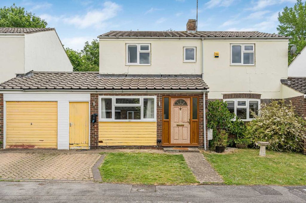 Property photo 1 of 15