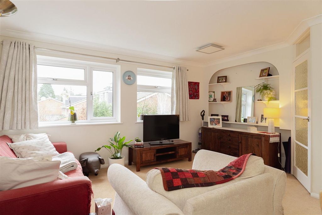 Property photo 2 of 16 3.Jpg