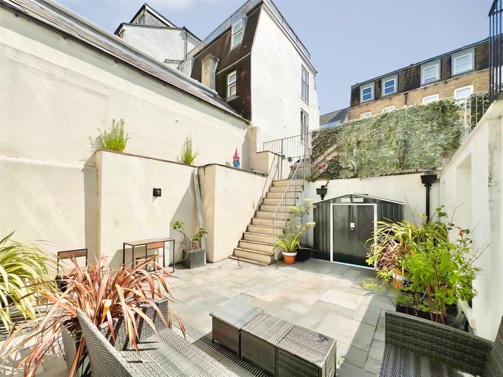 Property photo 2 of 18 Rear Garden