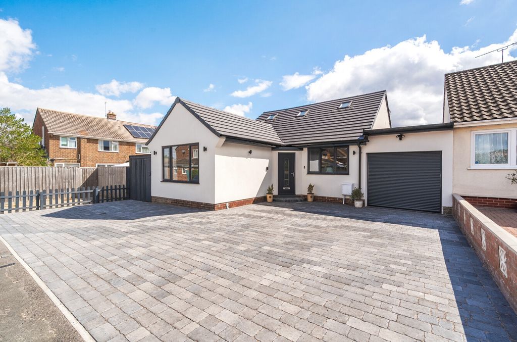Property photo 1 of 19 1-6A96Ec1B69F5d-1...