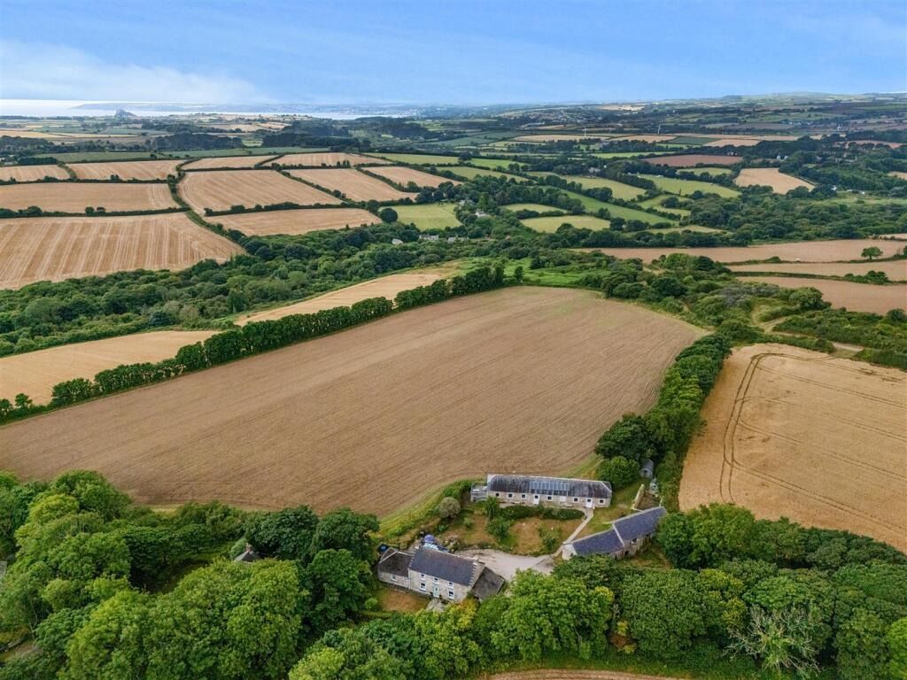 Property photo 2 of 32 4845182