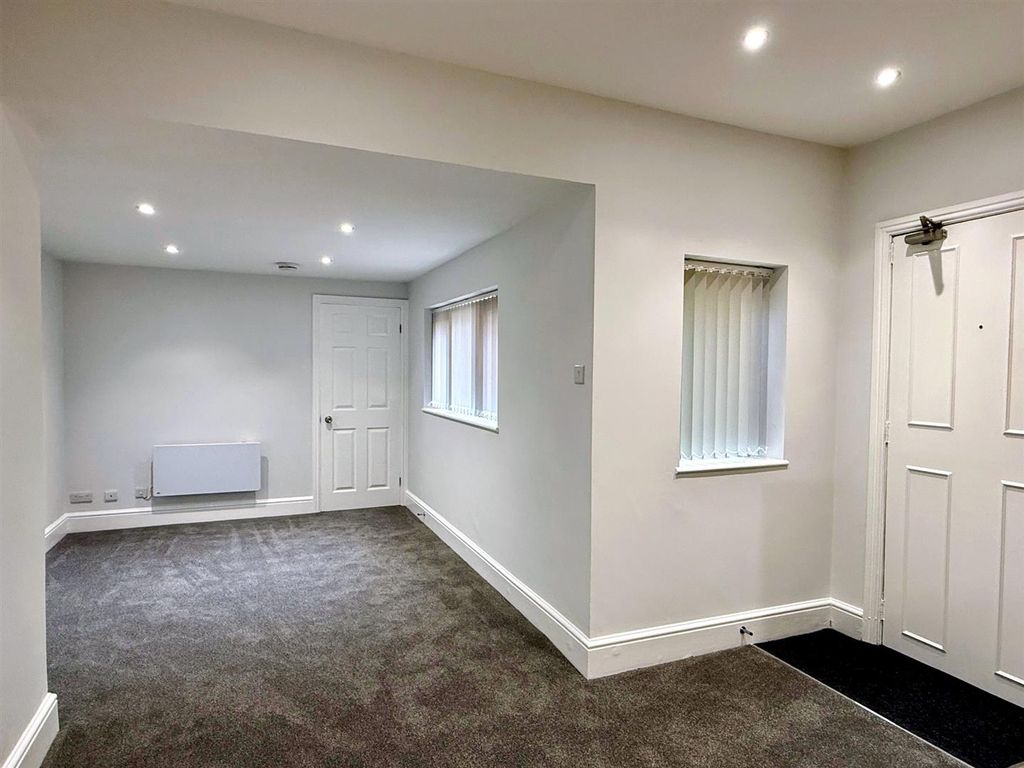 Property photo 2 of 13 Img_7428.Jpg