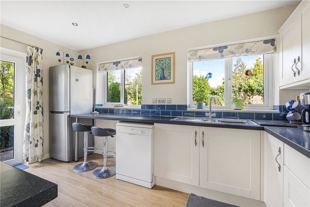 Property photo 3 of 22 Picture 3