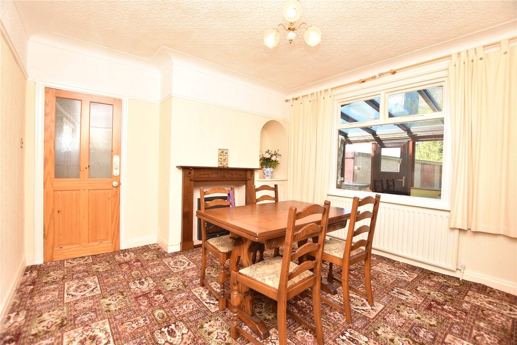 Property photo 3 of 23 Picture No. 09