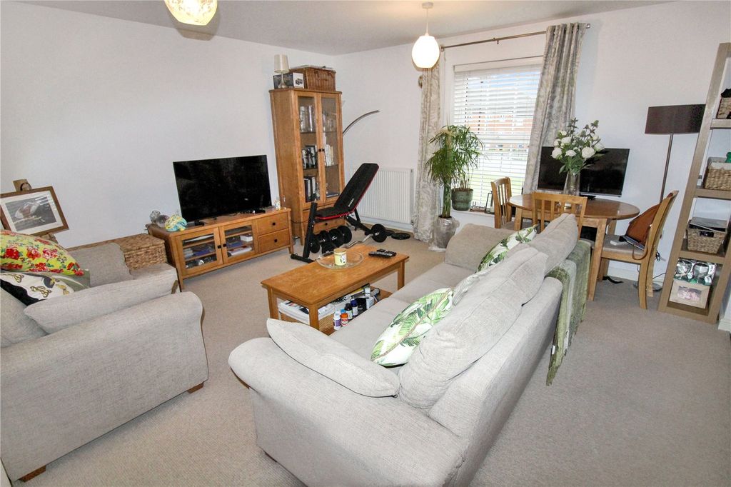 Property photo 2 of 10 Picture No. 01