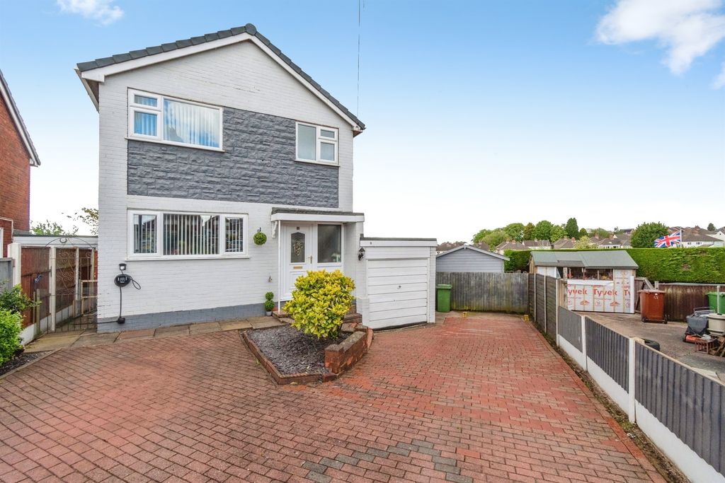 Property photo 1 of 19