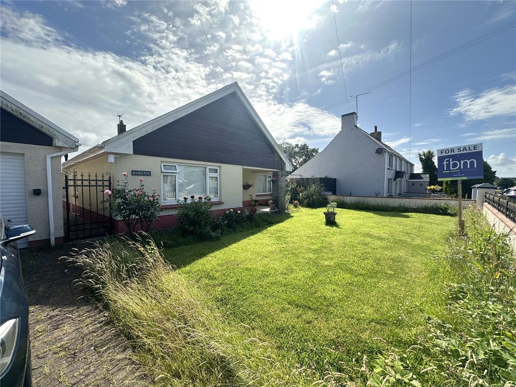Property photo 2 of 12 Picture No. 40
