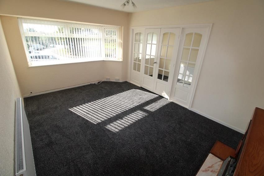 Property photo 3 of 12 Lounge 2.Jpg