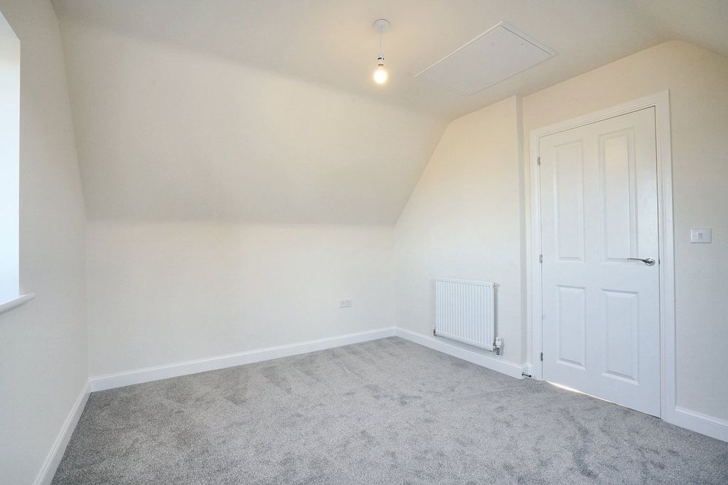 Additional image 16 of 4 bed detached house to rentHedger Grove, Upper Lighthorne, Leamington Spa, Warwickshire CV33