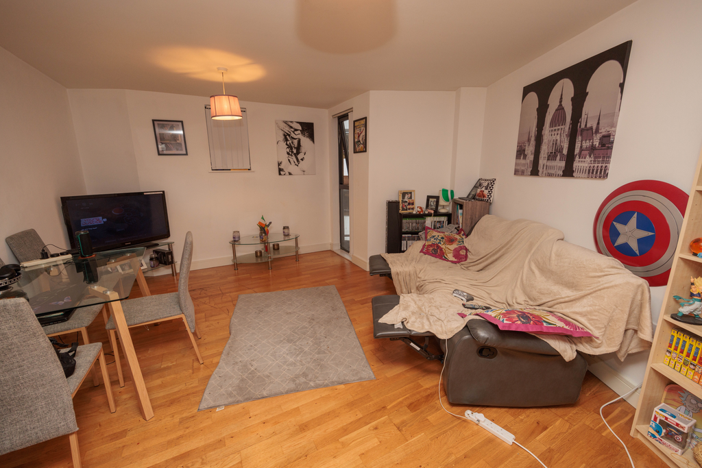Property photo 2 of 13