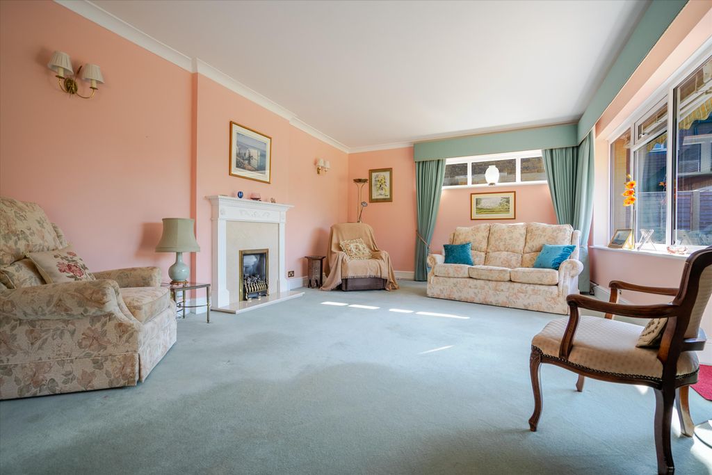 Property photo 2 of 10 Image