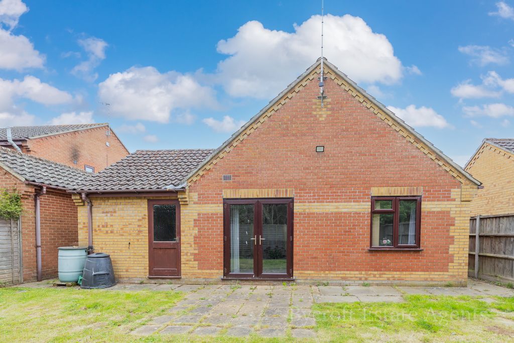 Property photo 3 of 10