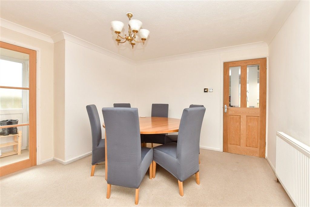 Property photo 3 of 10 Dining Room